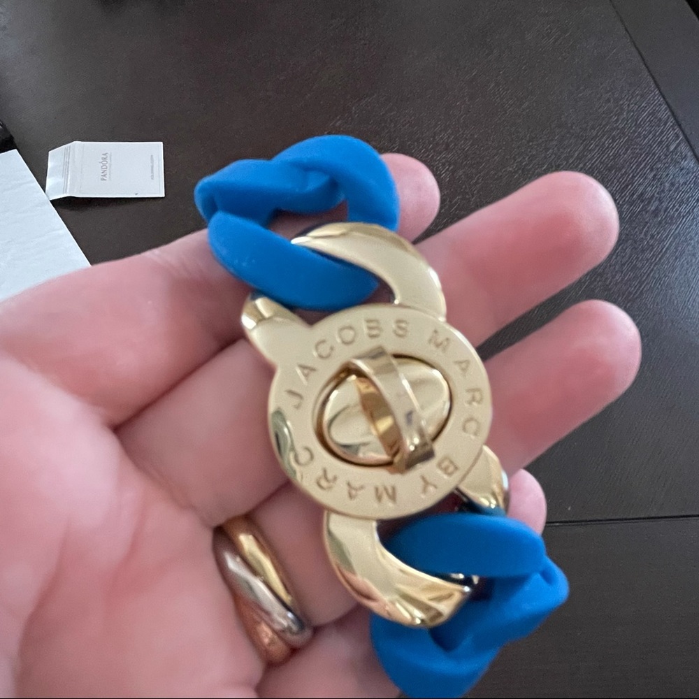 New Marc by Marc Jacobs caoutchouc bracelet